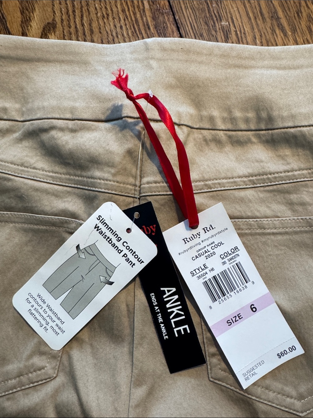NWT Ruby Rd. Ankle Pants - Size 6